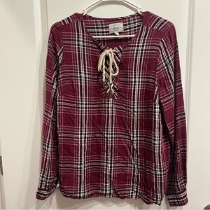 G.H. Bass Red Plaid Long Sleeve Women’s Size Large Lace Up Top.